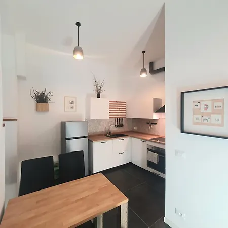 アパート L'arco Living 5