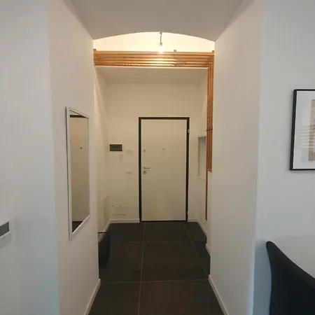 Apartament L'arco Living 5 *