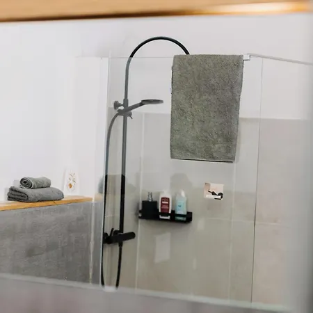 L'arco Living 5 아파트